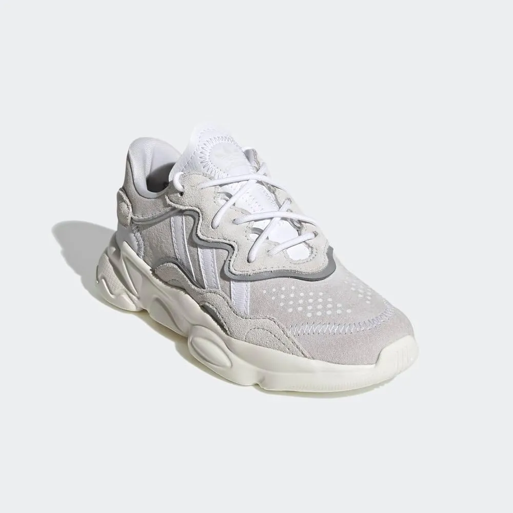 adidas Originals Men's Ozweego Sneaker
