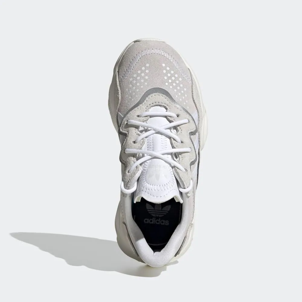 adidas Originals Men's Ozweego Sneaker