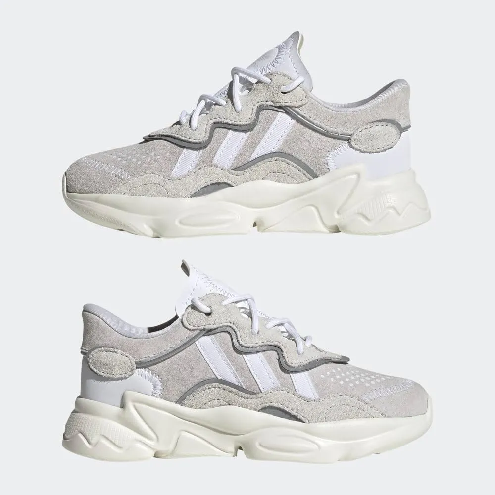 adidas Originals Men's Ozweego Sneaker