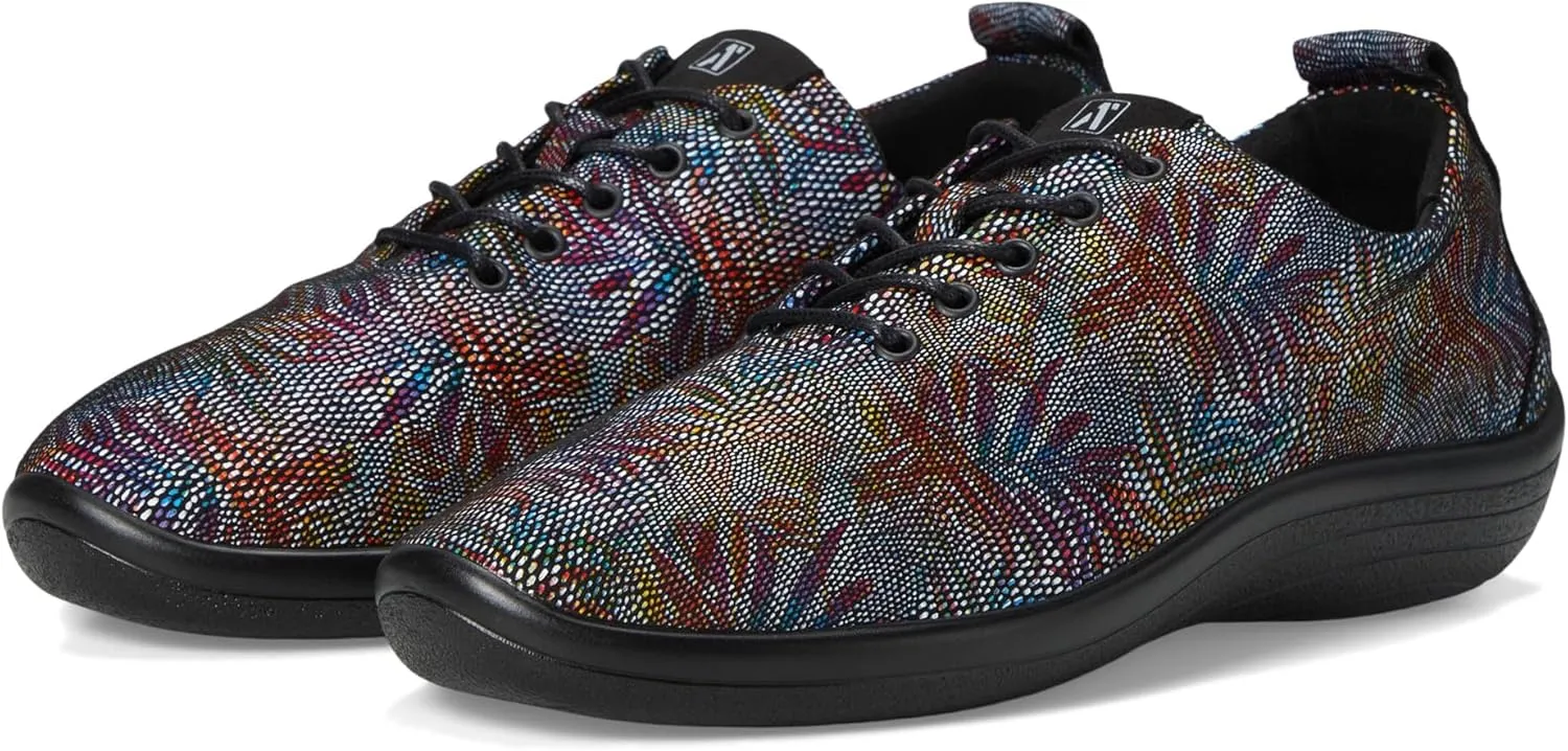 Arcopedico Women's Lanin Sneaker