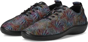 Arcopedico Women's Lanin Sneaker