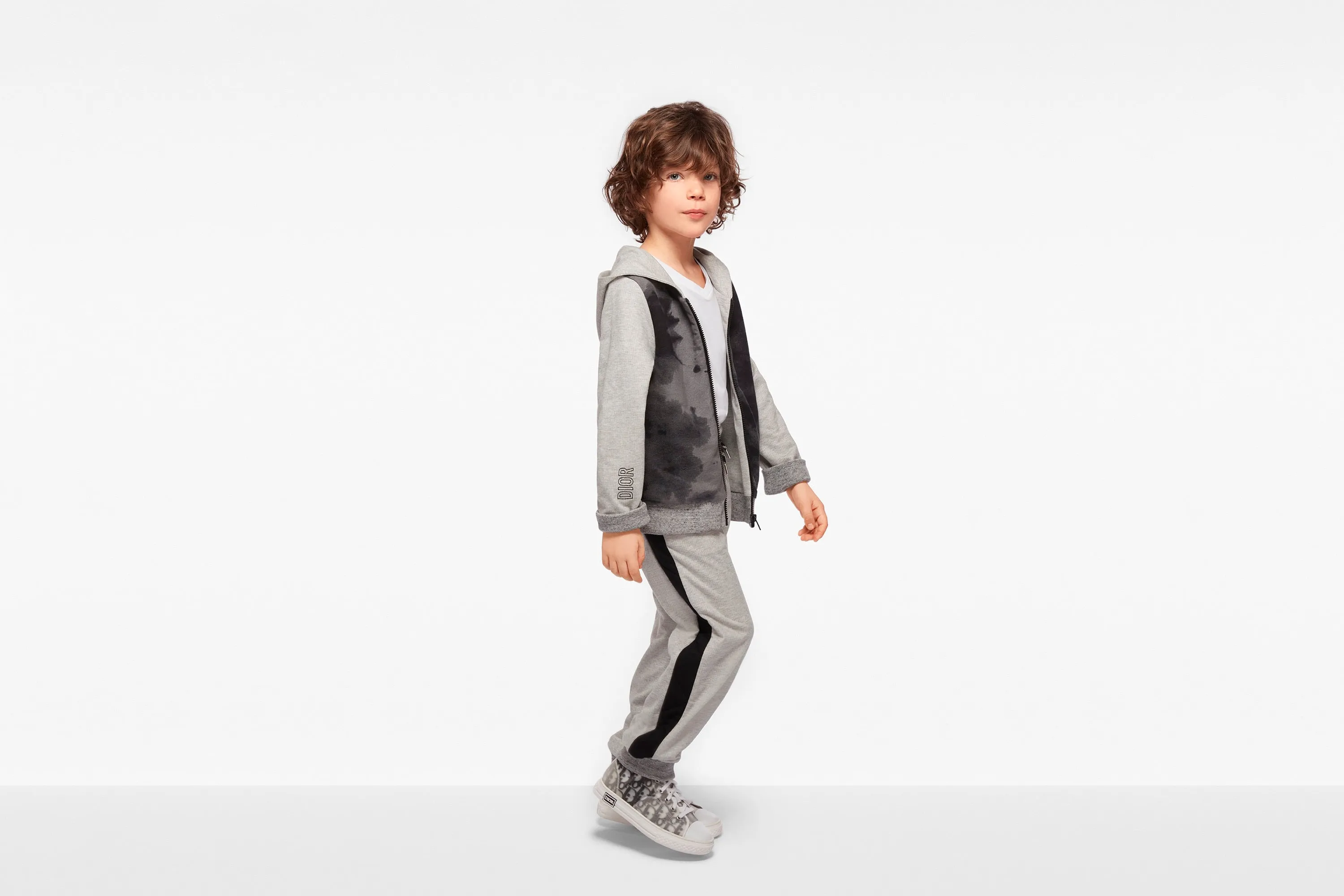B23 High-Top Sneaker • White and Black Dior Oblique Technical Fabric