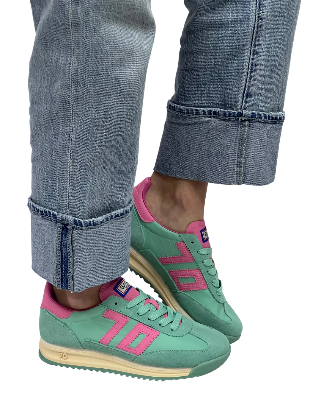 BARKLEY JOGGER in Light Sky   Fuxia