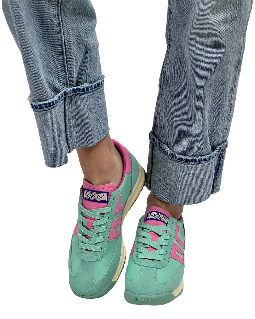 BARKLEY JOGGER in Light Sky   Fuxia