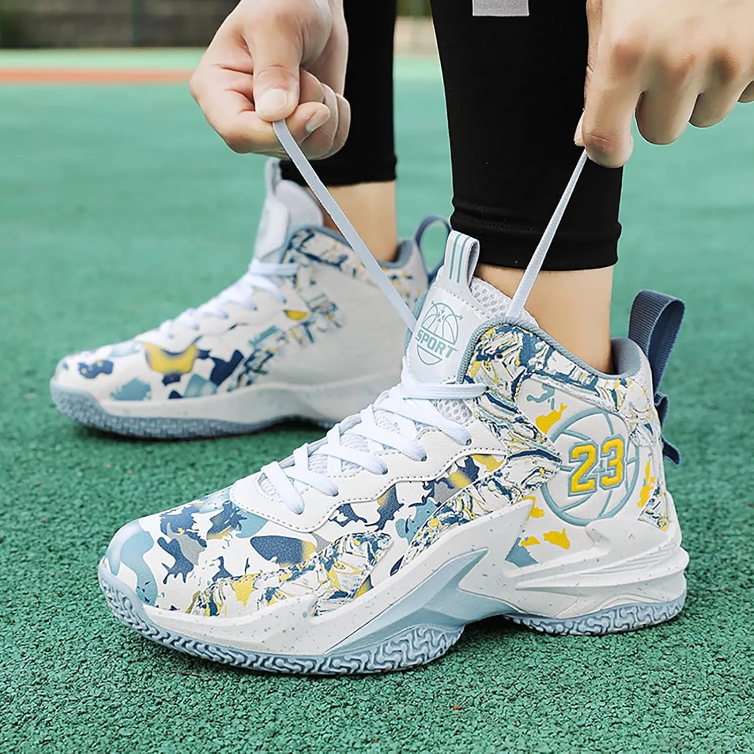Boys Basketball Shoes Breathable Indoor Athletic Shoes Youth Outdoor Fashion Sneakers Comfortable Basketball Shoes for Girls