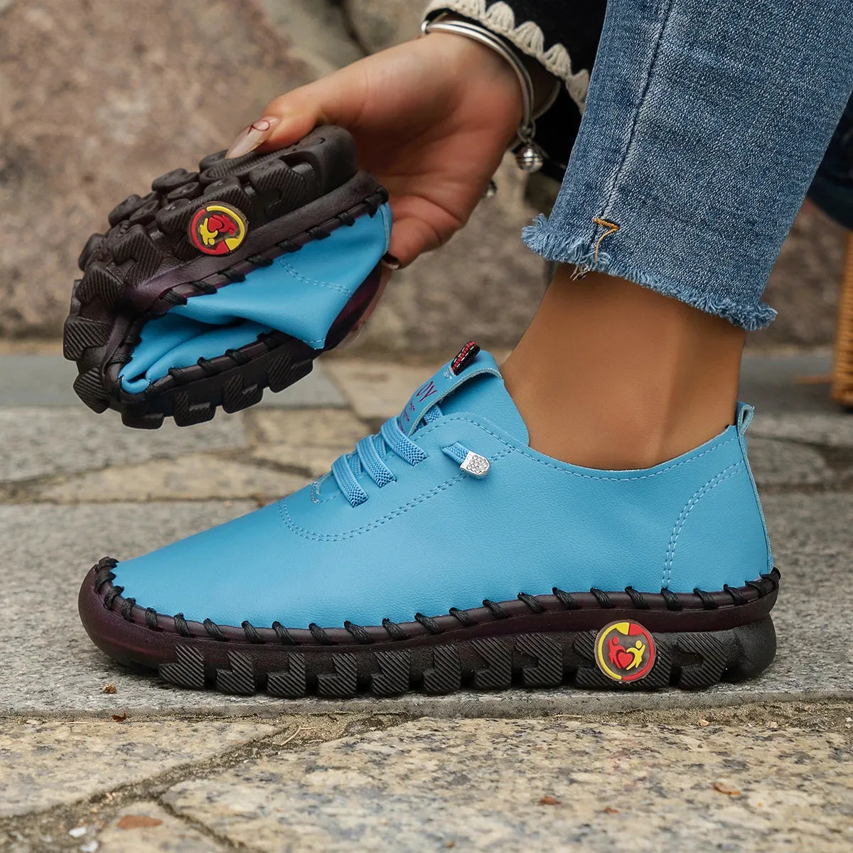 Breathable Retro Shoe