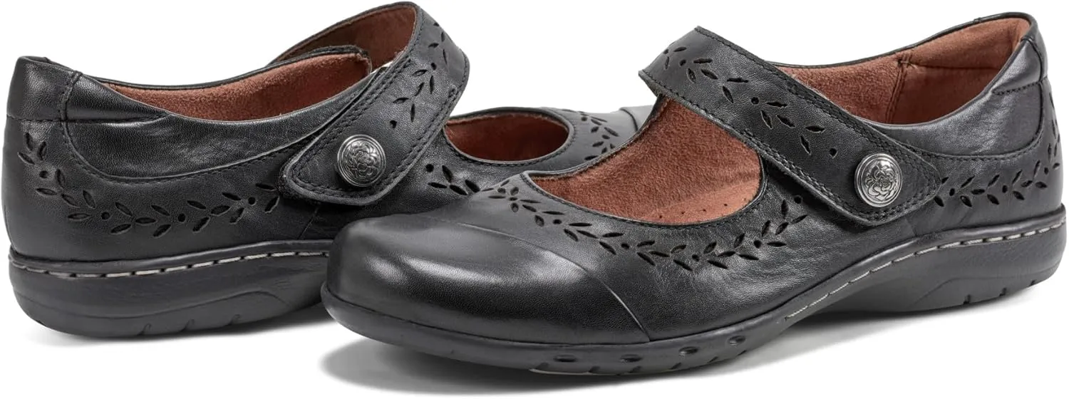 Cobb Hill Perry Women's Slip On
