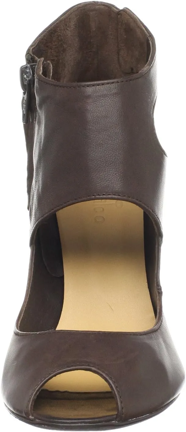Coclico Women's Pishku Ankle Boot