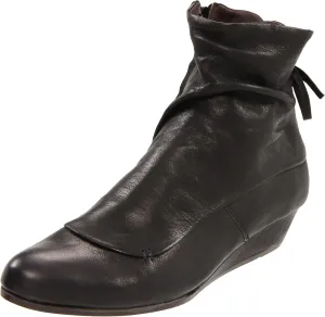 Coclico Women's Rilke Ankle Boot