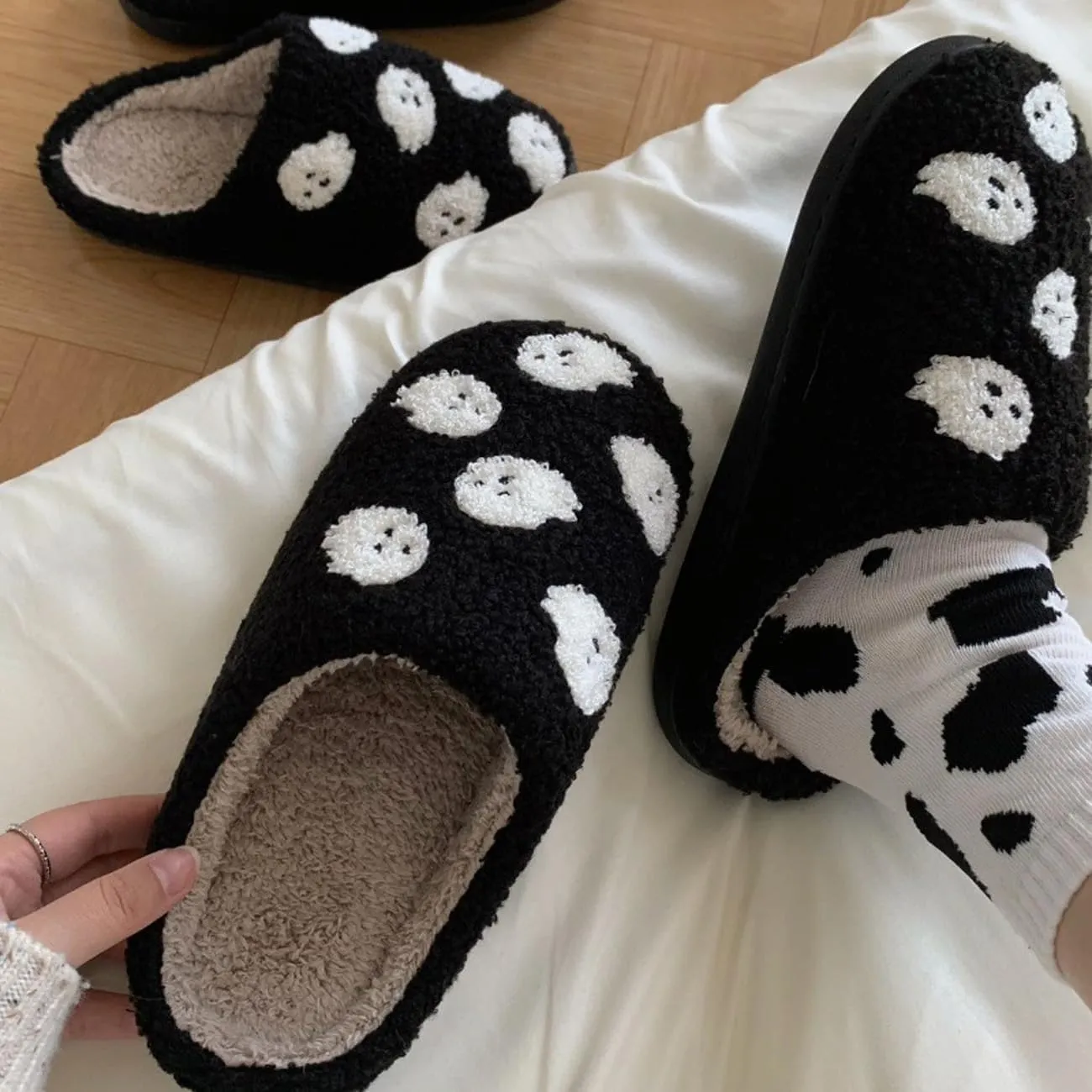 Dachshund Dog Slippers For Women Men Cute Animal Cartoon Ladybug Butterfly Cat Slippers Slides Memory Foam Slip On House Shoes