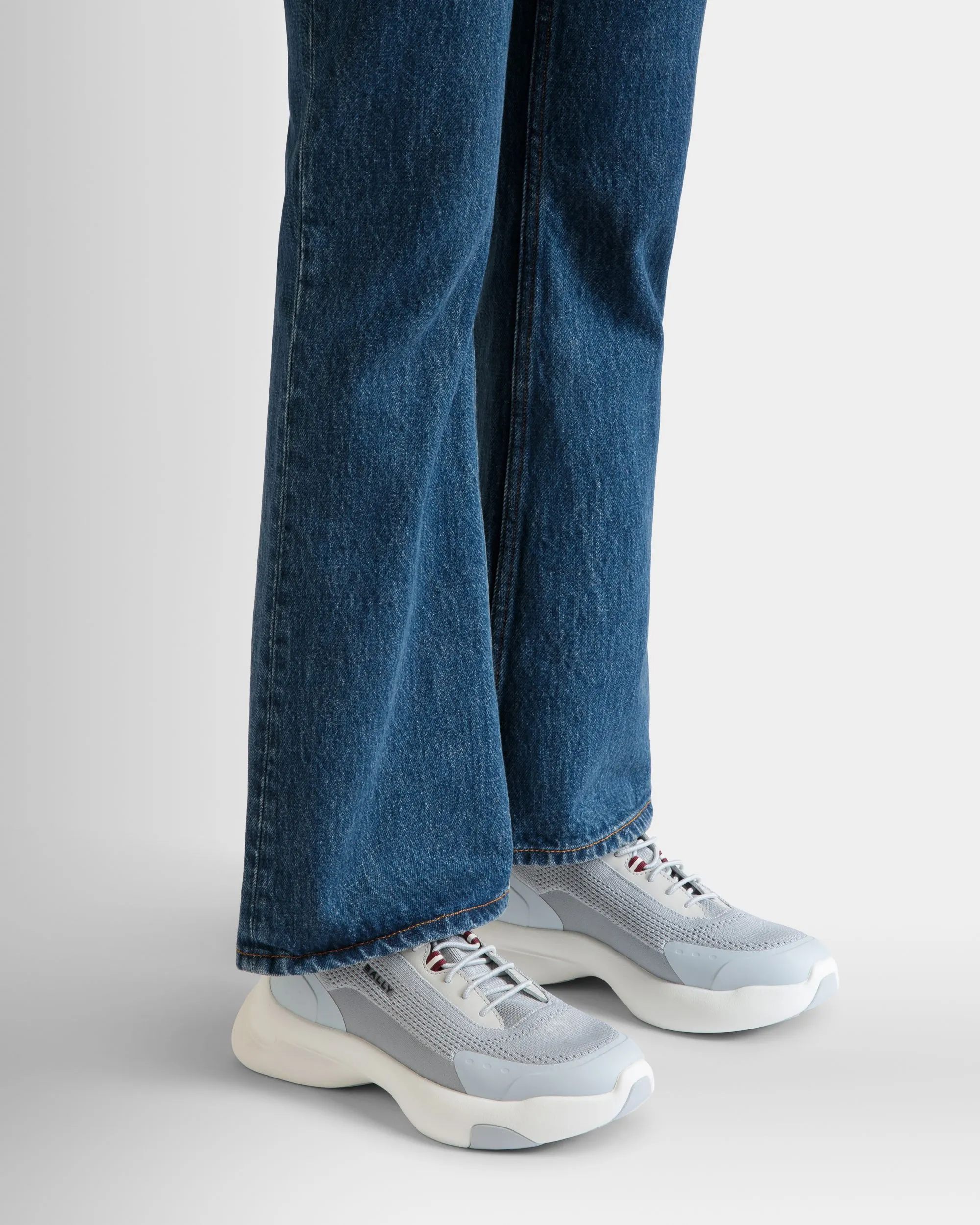 Dune Sneaker in Light Grey  Knit