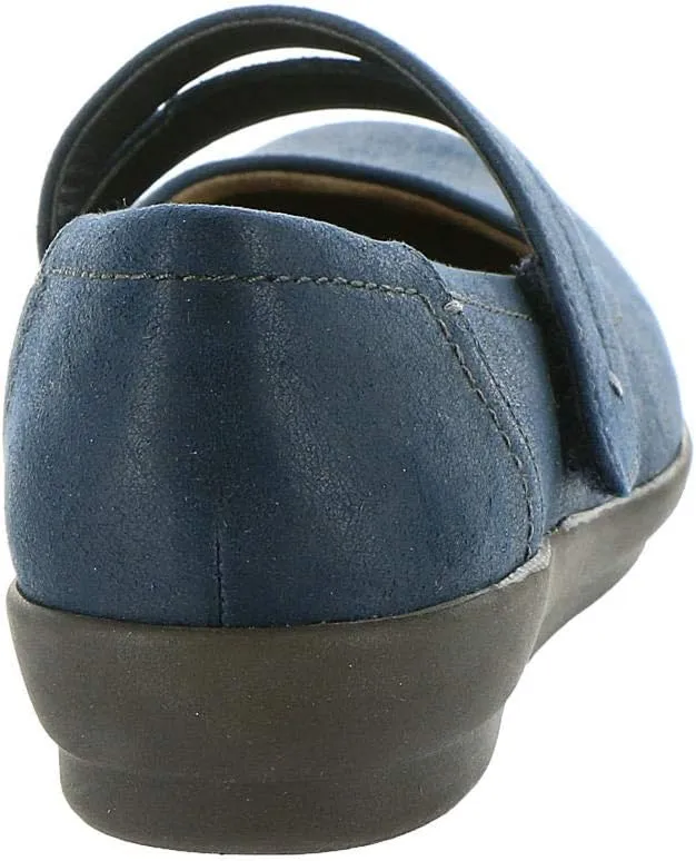 Easy Spirit Women's Aranza Mary Jane Flat