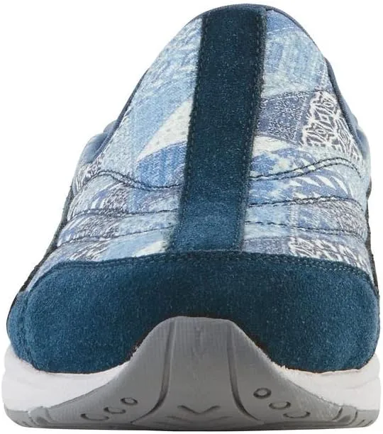 Easy Spirit Women's Traveltime Slip-On