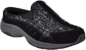 Easy Spirit Women's Traveltime Slip-On