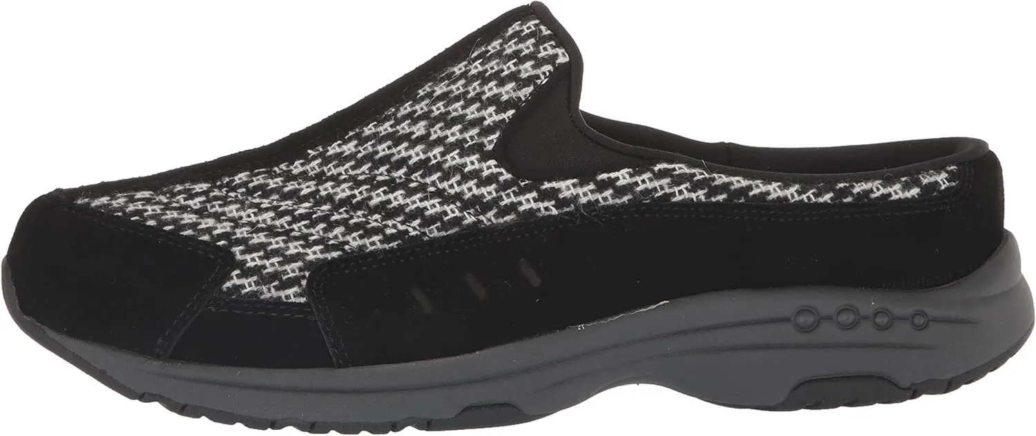 Easy Spirit Women's Traveltime555