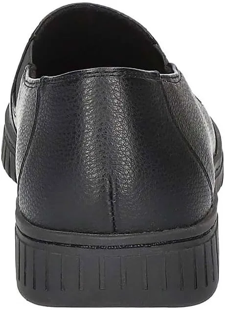 Easy Street Women's Oriel Sneaker