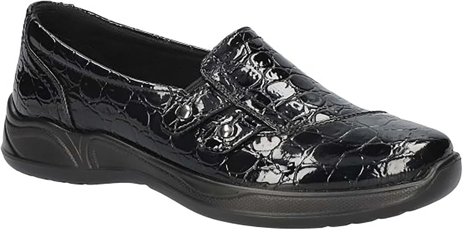 Easy Street Women's Tune Sneaker