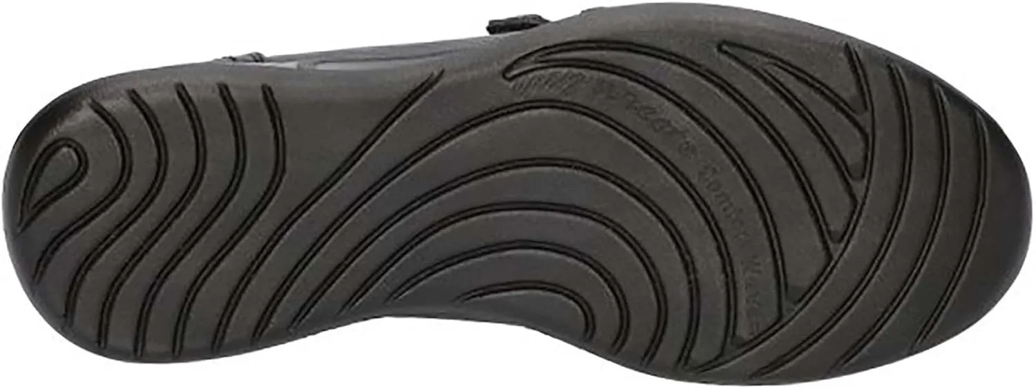 Easy Street Women's Tune Sneaker