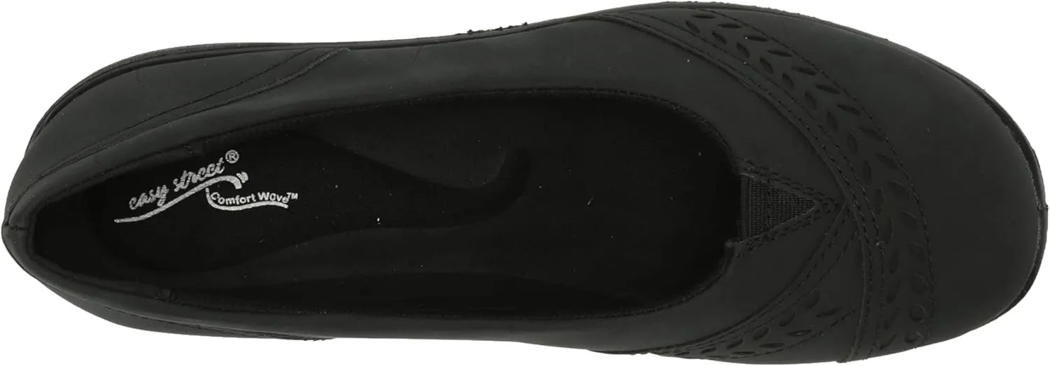 Easy Street Women's Yori Sneaker