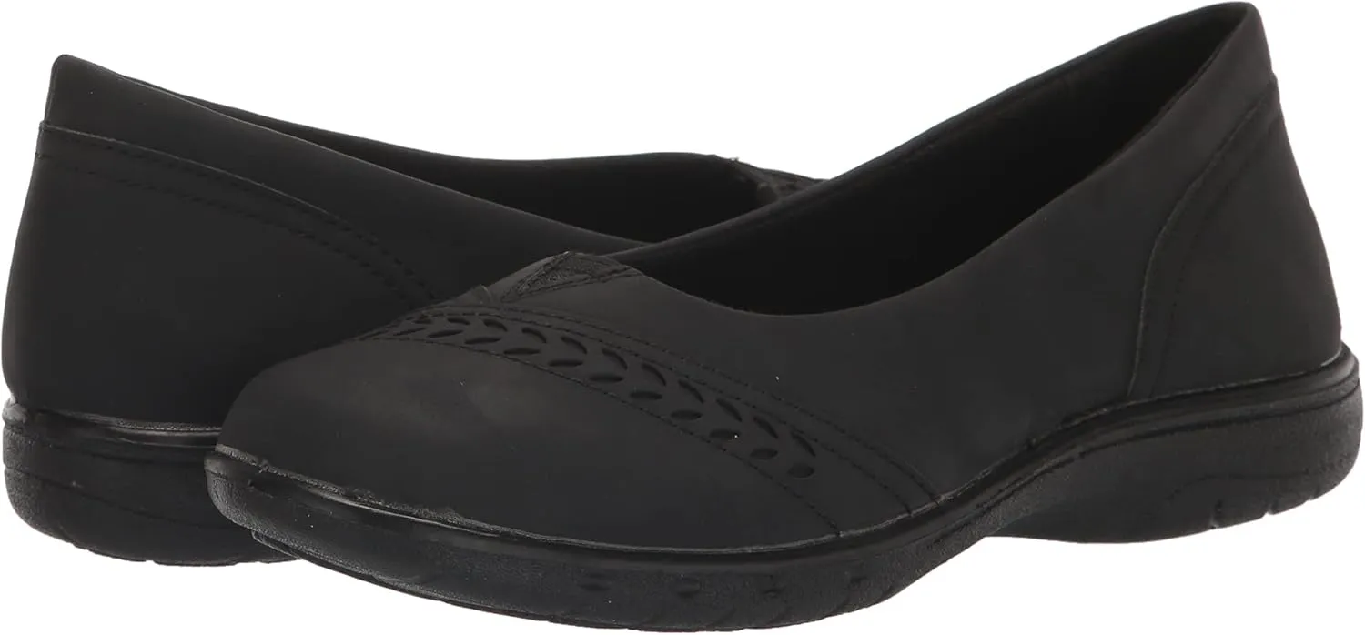 Easy Street Women's Yori Sneaker