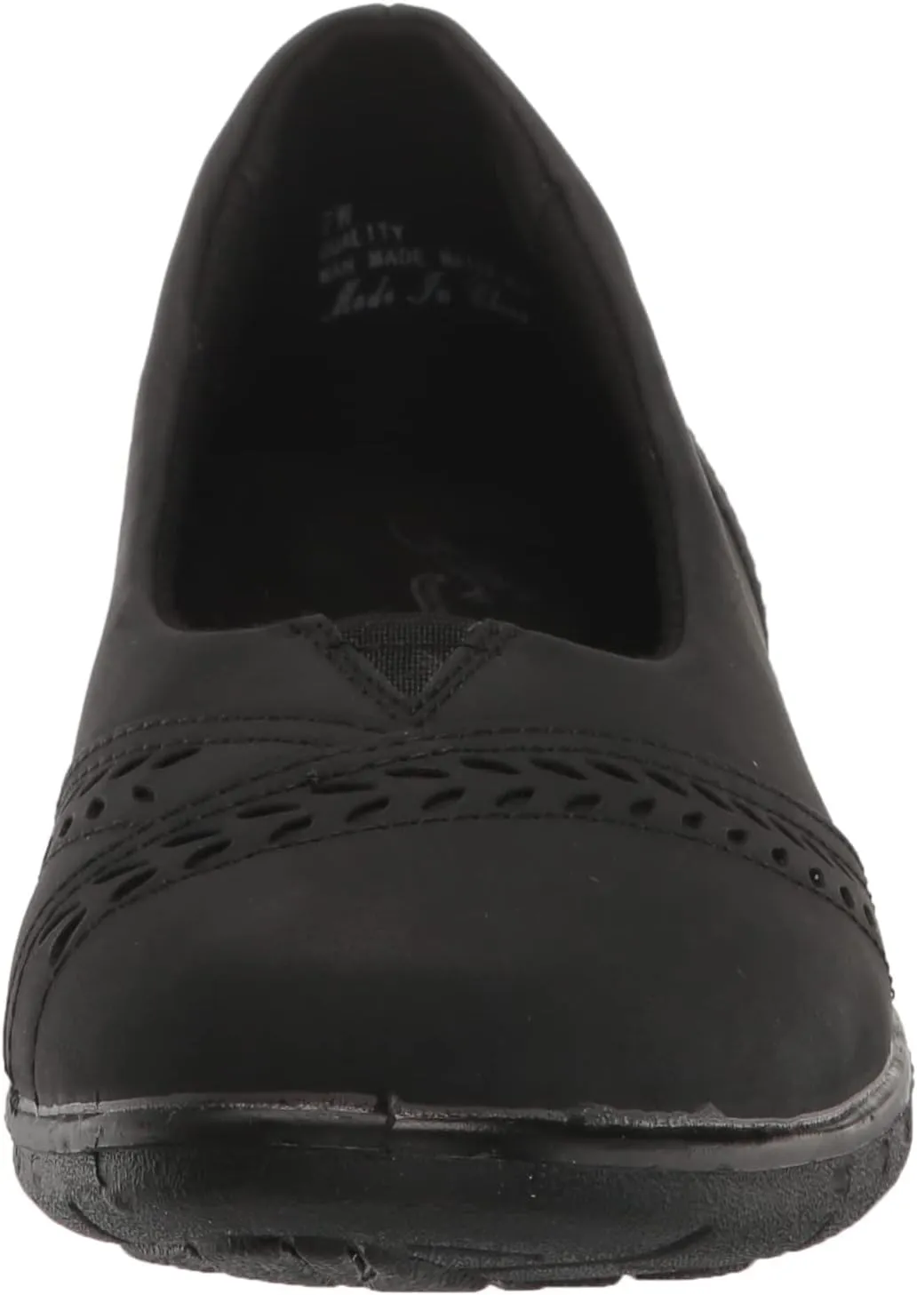 Easy Street Women's Yori Sneaker