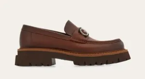 Florian in Brown