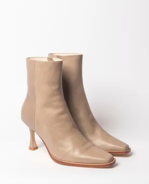 Hero Boot
