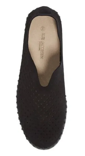 Isle Jacobsen Tulip 139  Women's Black/Black Perforated Slip-On Comfort Shoe