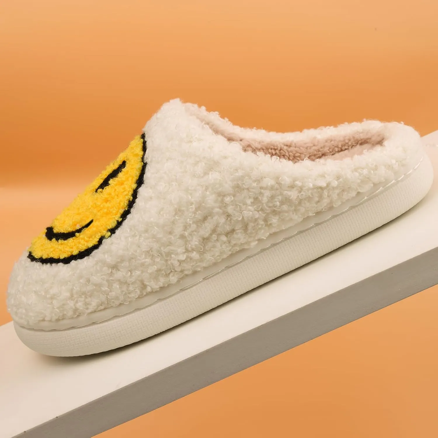 Kids Slippers Boys Girls Plush Non-Slip House Slippers Cute Soft Slip-On Shoes For Little Big Kids