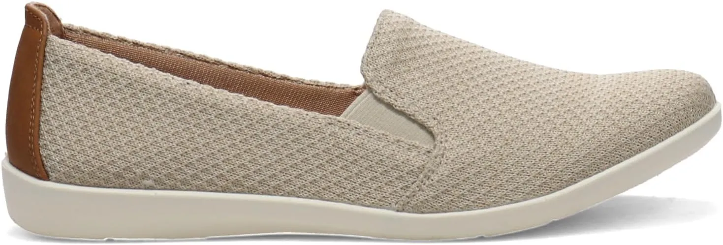 LifeStride Women's Next Level Slip-On Sneaker, Cream, 8