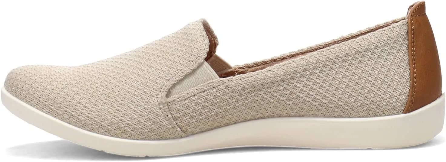 LifeStride Women's Next Level Slip-On Sneaker, Cream, 8
