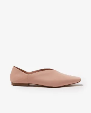 Light Pink V-Vamp Leather Slippers