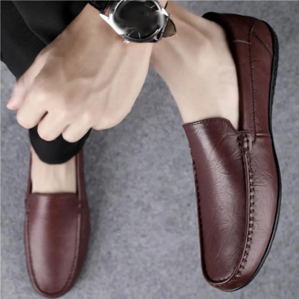 Loafers for Men Lightweight Slip-on Anti-Slip Resistant Simple Round Toe Solid Color Leather Loafers
