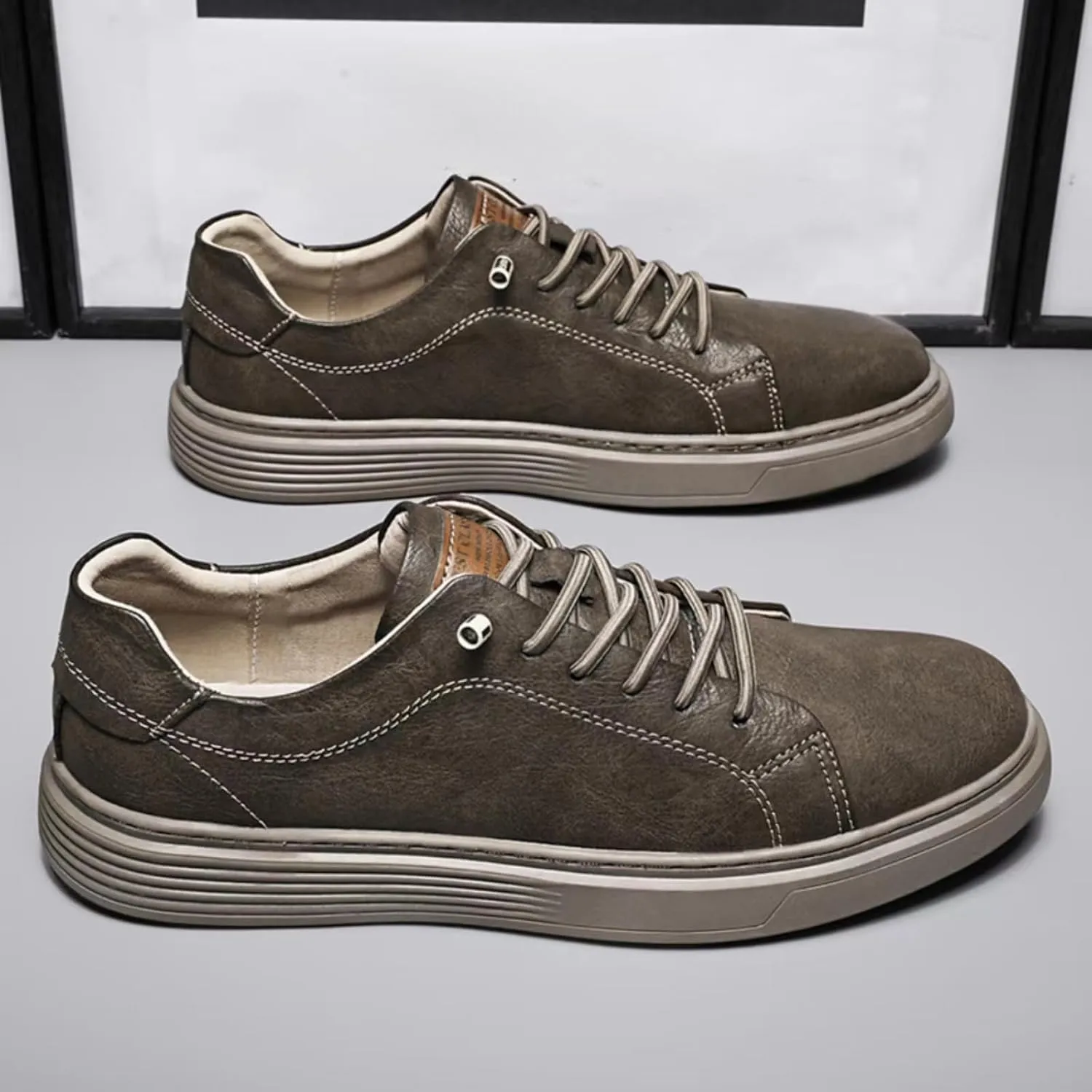 Mens Casual Slip-on Leather Sneakers with Elastic Band Classical Retro Breathable Flats Walking Oxford Shoes