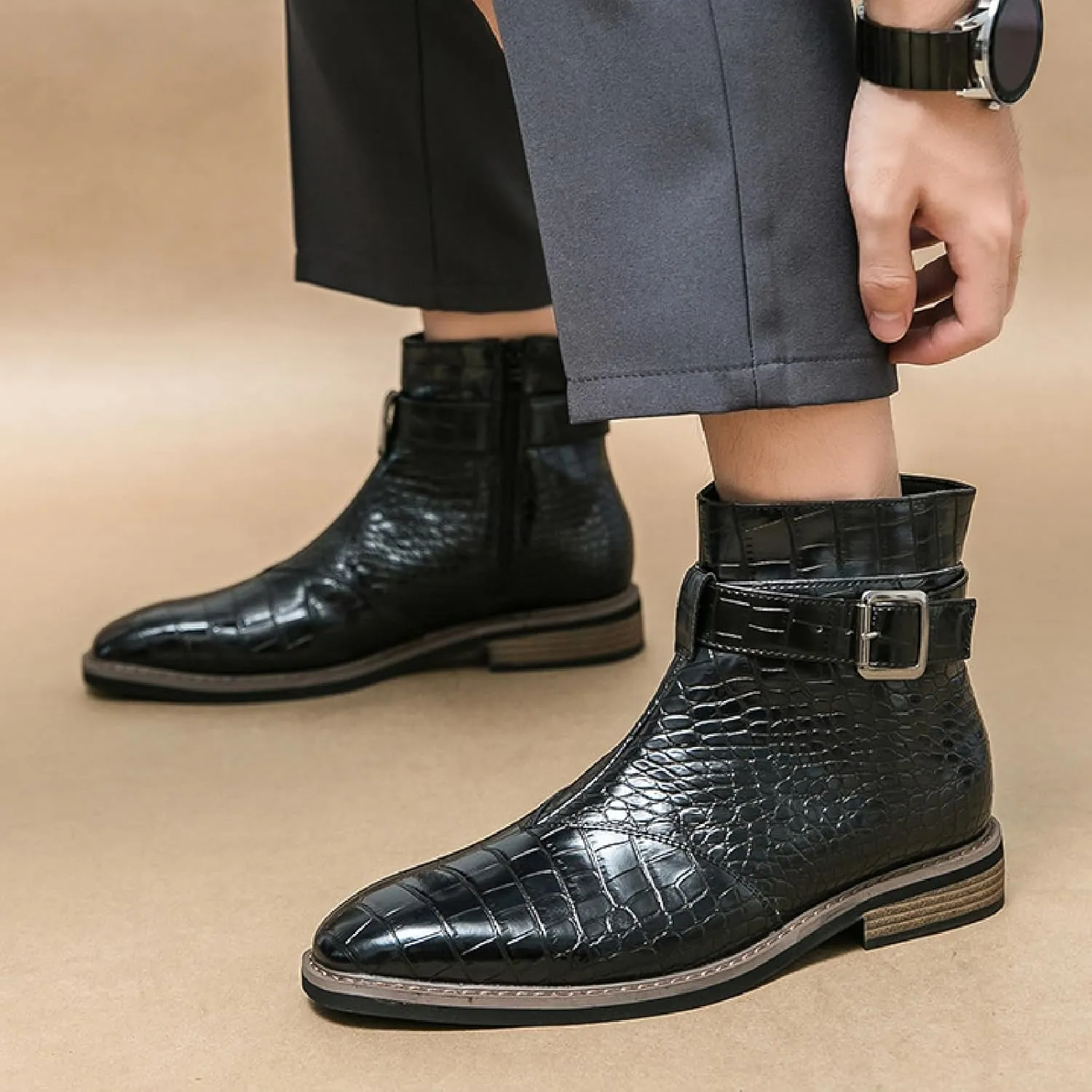 Men's Crocodile Print Leather Chelsea Ankle Boots With Side Zipper Fashion Pointed Toe Ankle Buckle Strap Low Heels Business Dress Booties