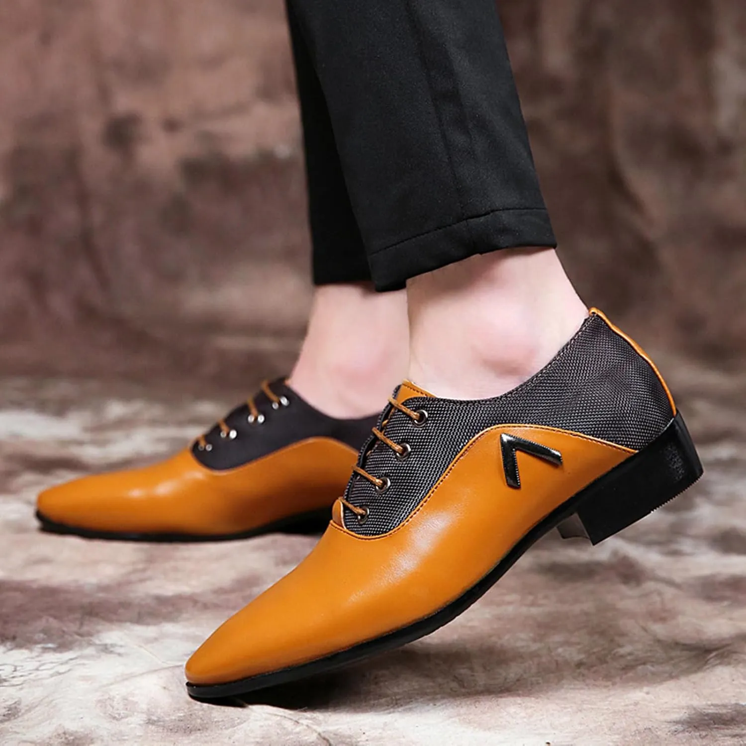 Mens Dress Shoes Fashion Lace-Up Pointed-Toe Formal Suit Shoes Classic Modern Business Wedding Oxford Shoes for Men
