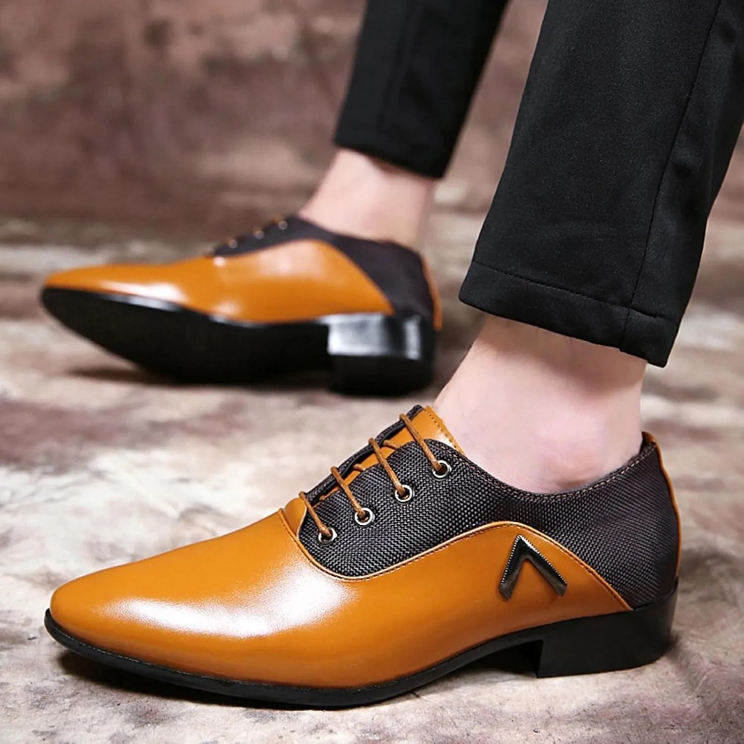 Mens Dress Shoes Fashion Lace-Up Pointed-Toe Formal Suit Shoes Classic Modern Business Wedding Oxford Shoes for Men