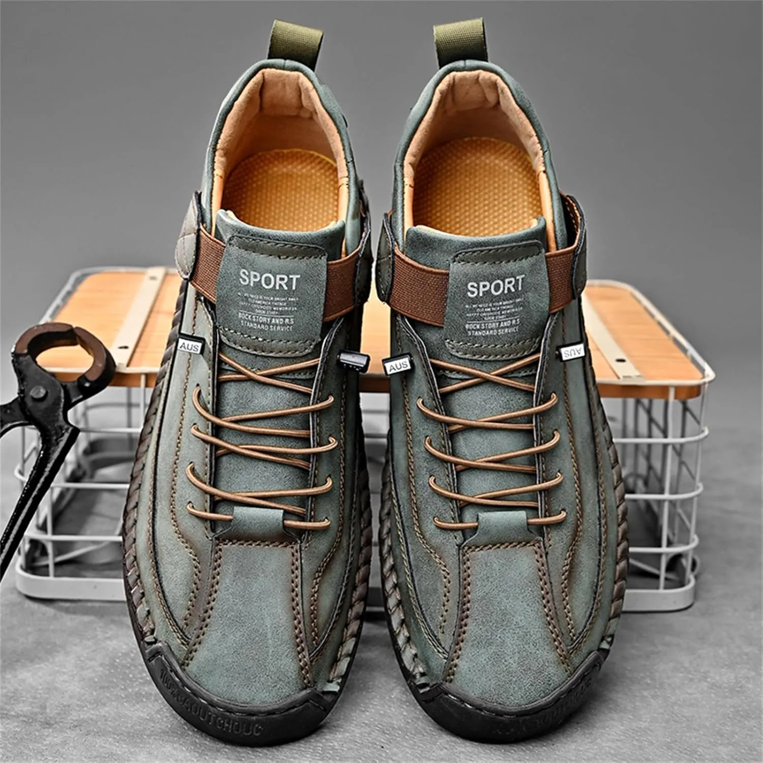 Men'S Hand Stitching Leather Chukka Ankle Boots with Adjustable Elastic Band Casual Slip-On Non-Slip Walking Loafers Retro High Top Flat Shoes
