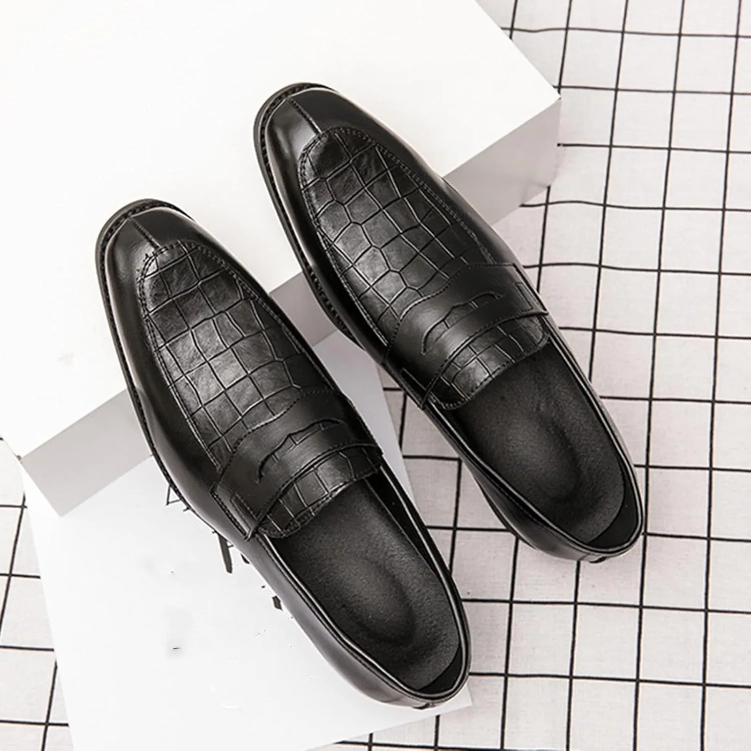 Men's Leather Printed Slip-On Dress Oxford Shoes Comfortable Round Toe Formal Business Loafers Moccasins Shoes for Men