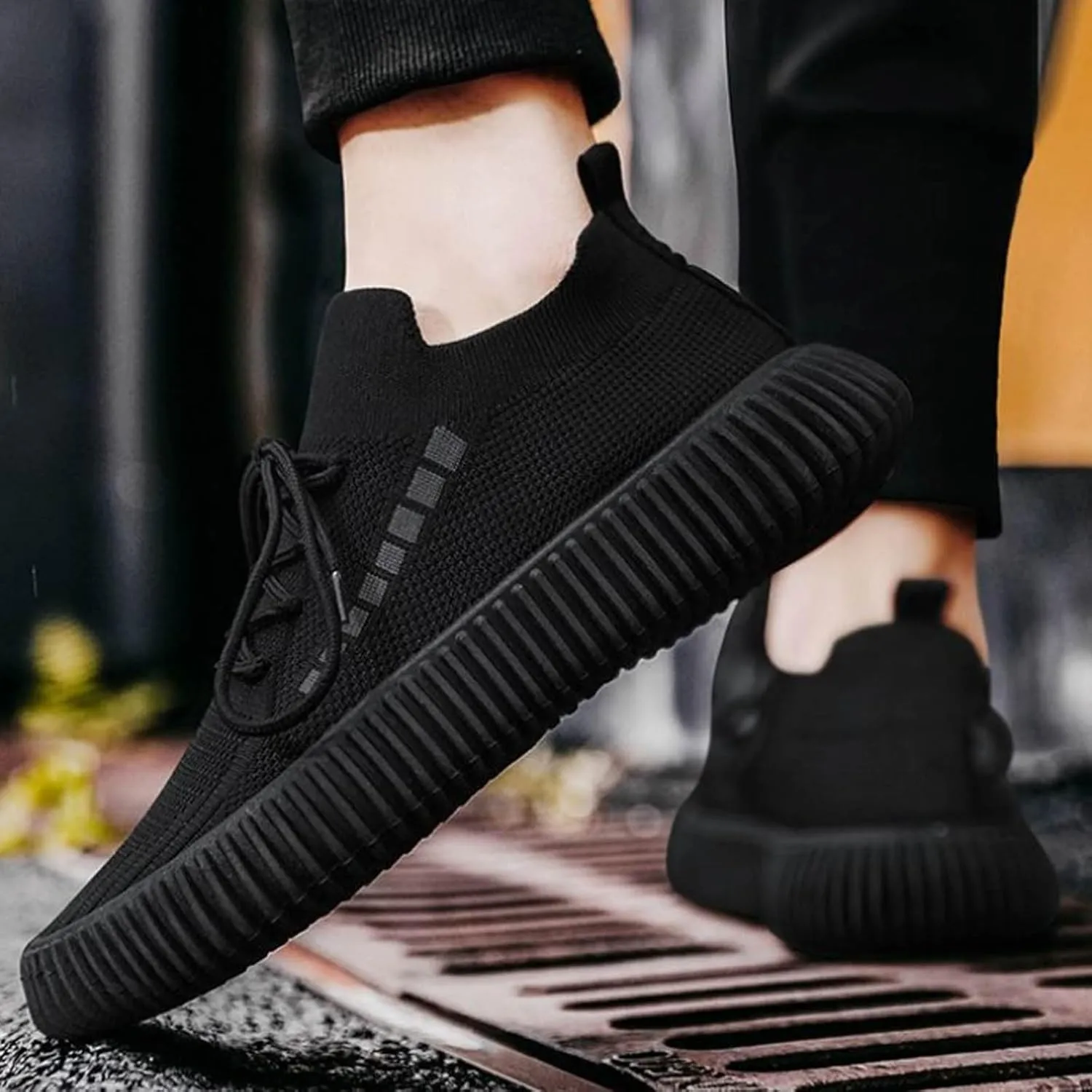 Men's Lightweight Cushion Sneakers Slip on Lightweight Breathable Fashion Sneaker Arch Support Plantar Fasciitis