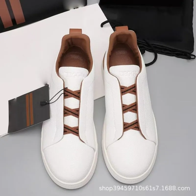 Men's Loafers Slip-On Shoes with Non-Slip Sole Casual Lightweight Slip on Walking Classic Easy-to-wear Unisex Sneakers