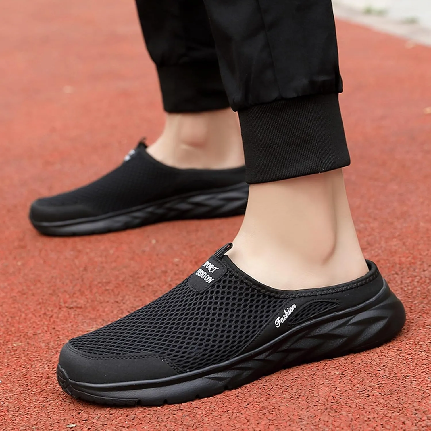 Men's Slip On Mesh Slippers Breathable Summer Shoes Lightweight Non Slip Beach Shoes Soft Flat Elderly Shoe