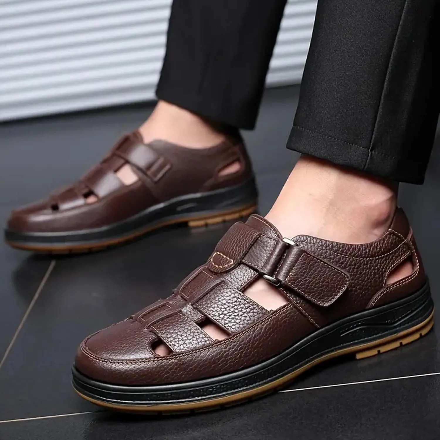 Men's Sneakers Men's Leather Breathable Hollow Casual Leather Shoes