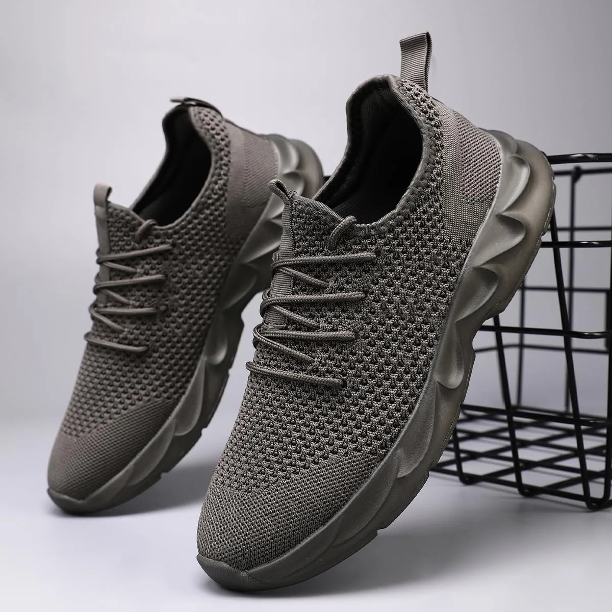 Mens Walking Shoes Slip On Tennis Non Slip Sneakers Outdoor Running Sports Trainers Breathable Tennis Casual Shoes