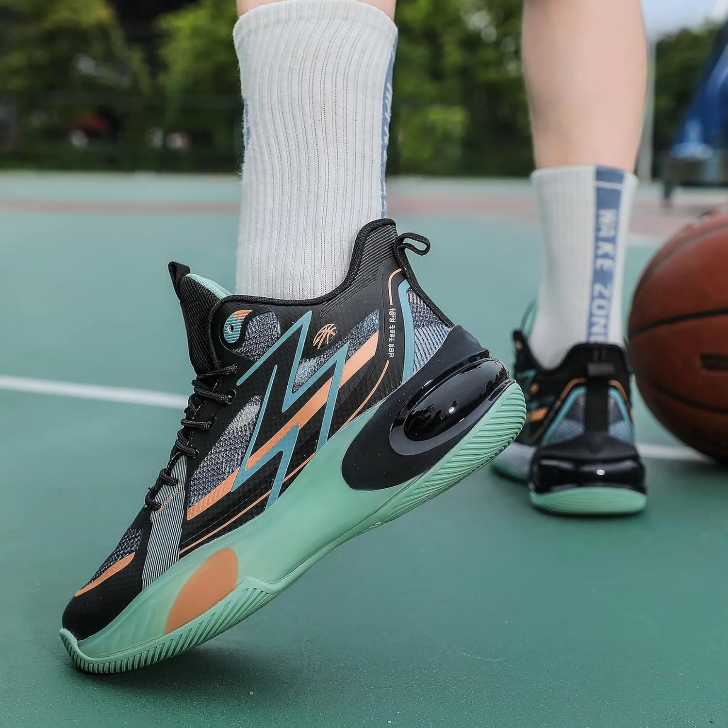 Mens Womens Basketball Shoes Fashion Breathable Sneakers Athletic Lightweight Non Slip Volleyball Outdoor Shoe
