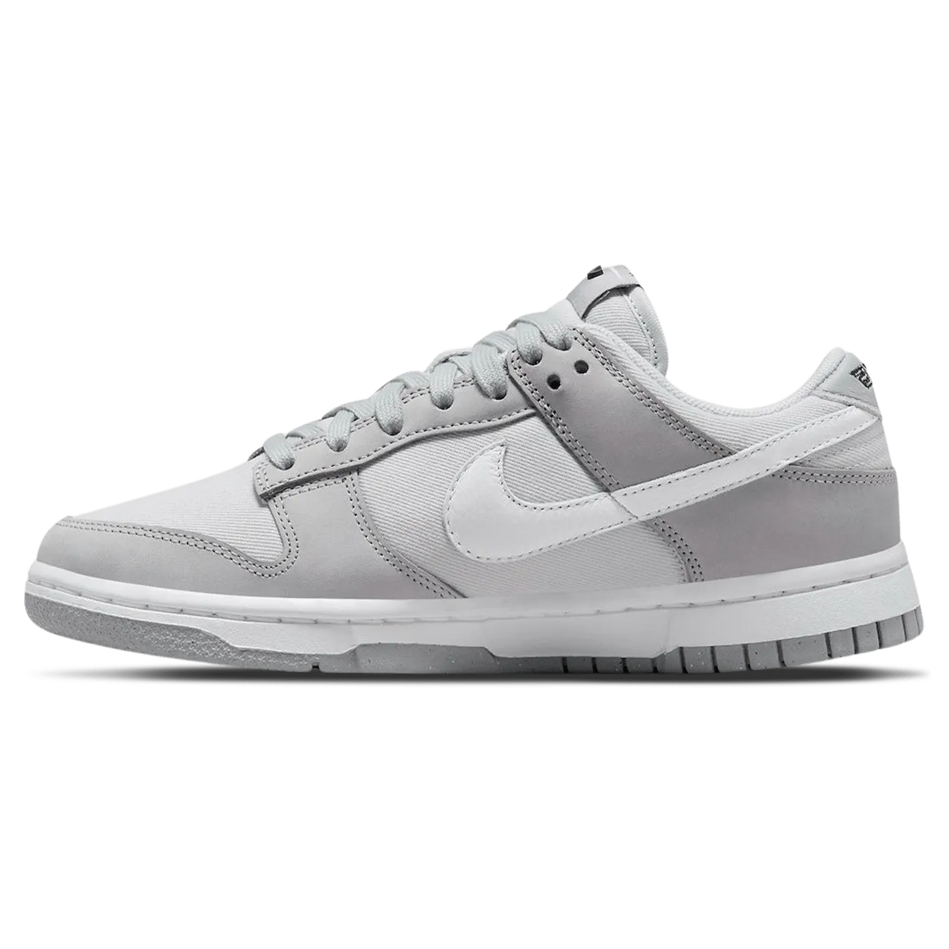 Nike Dunk Low Wmns LX 'Light Smoke Grey'