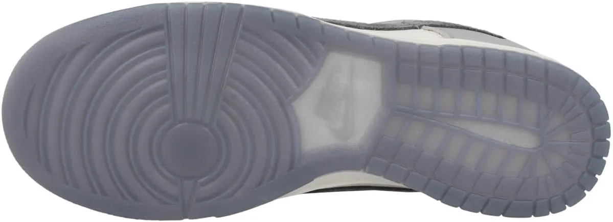 Nike Men's Dunk Low Retro SE Sneakers, White/Light Carbon/Platinum, Size 15
