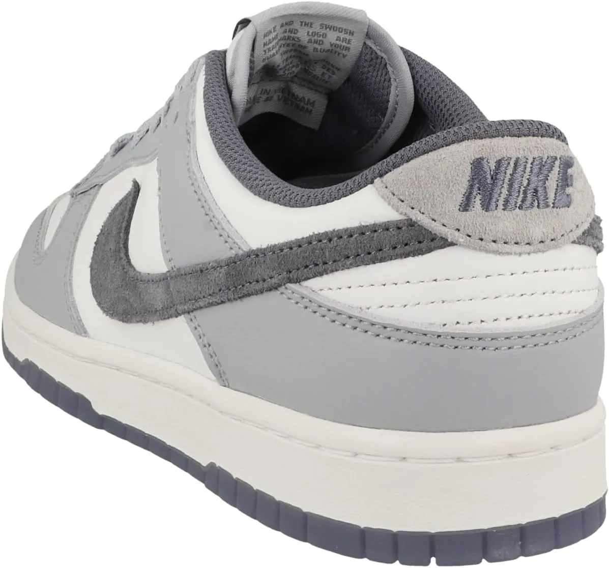 Nike Men's Dunk Low Retro SE Sneakers, White/Light Carbon/Platinum, Size 15