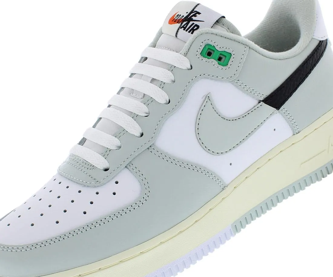 Nike Men's Modern