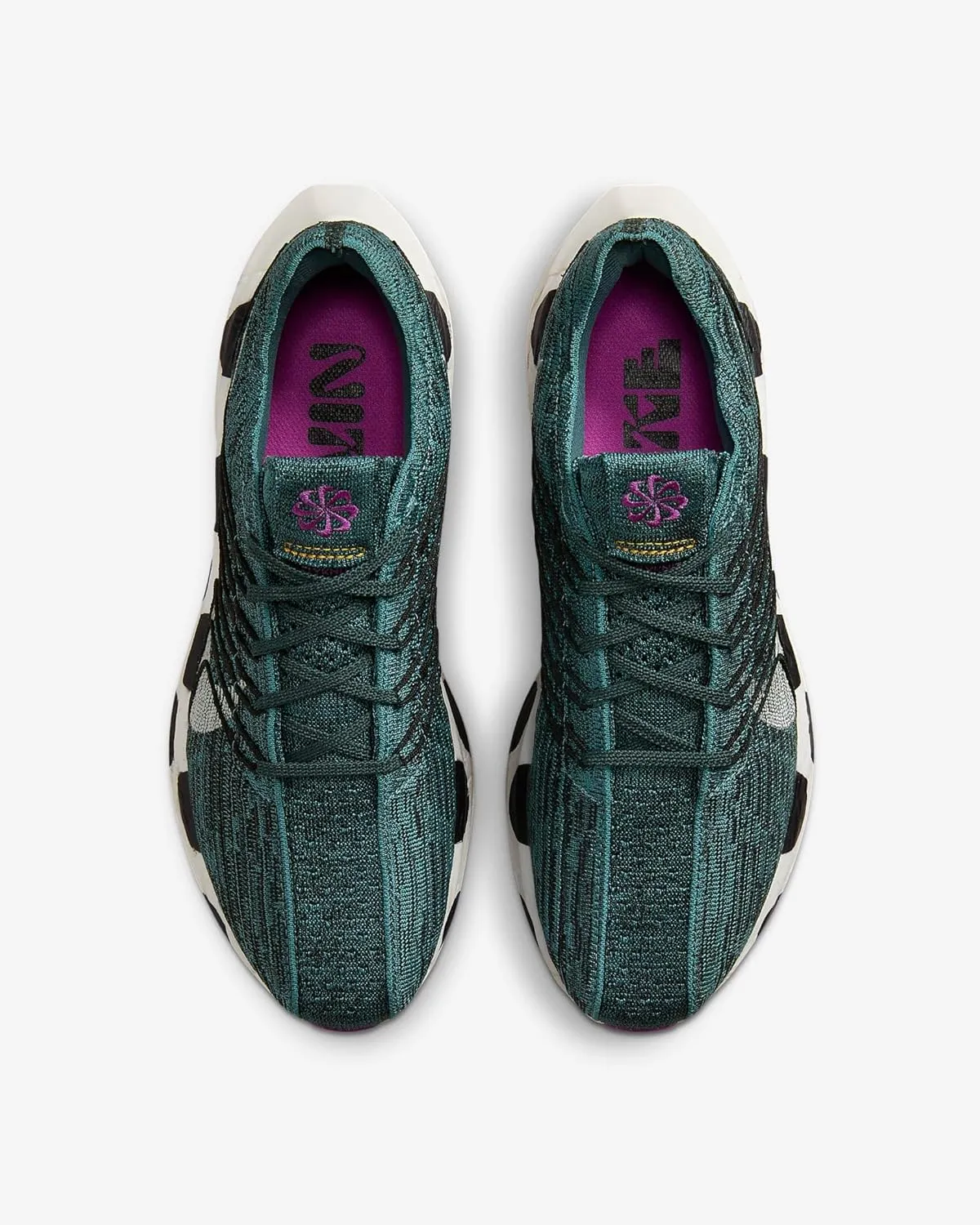 NIKE Men's Running Shoe